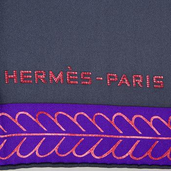 SCARF/BANDANAS, Hermès, "Selle d'officier en grande tenue".