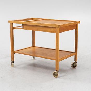 A 'Boy' oak serving trolley from DS furniture, second half of the 20th Century.