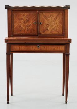 SEKRETÄR, Louis XVI-stil 1900-talets början.