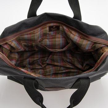 Mulberry, A "Medium Clipper" weekend bag.