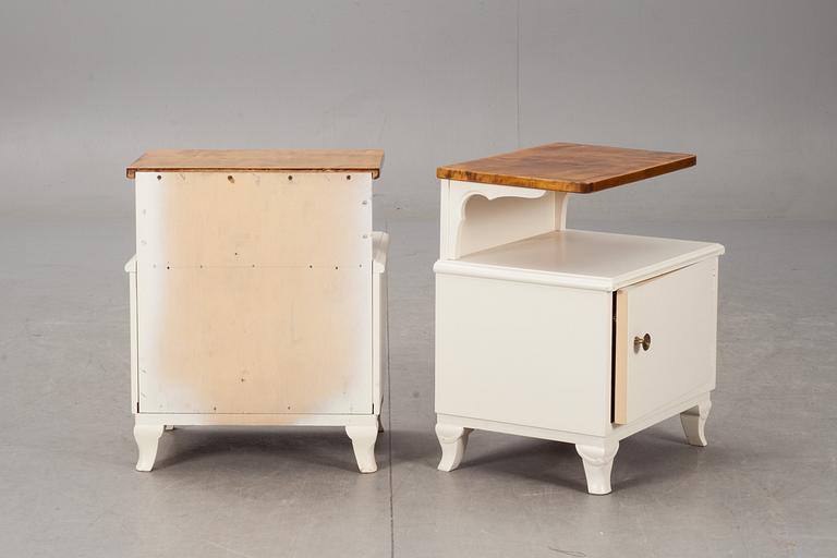 SÄNGBORD, ett par, 1900-tal.
