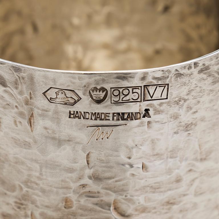 Tapio Wirkkala, pikareita, 6 kpl, sterlinghopeaa, Kultakeskus, Hämeenlinna 1973 ja 1974.