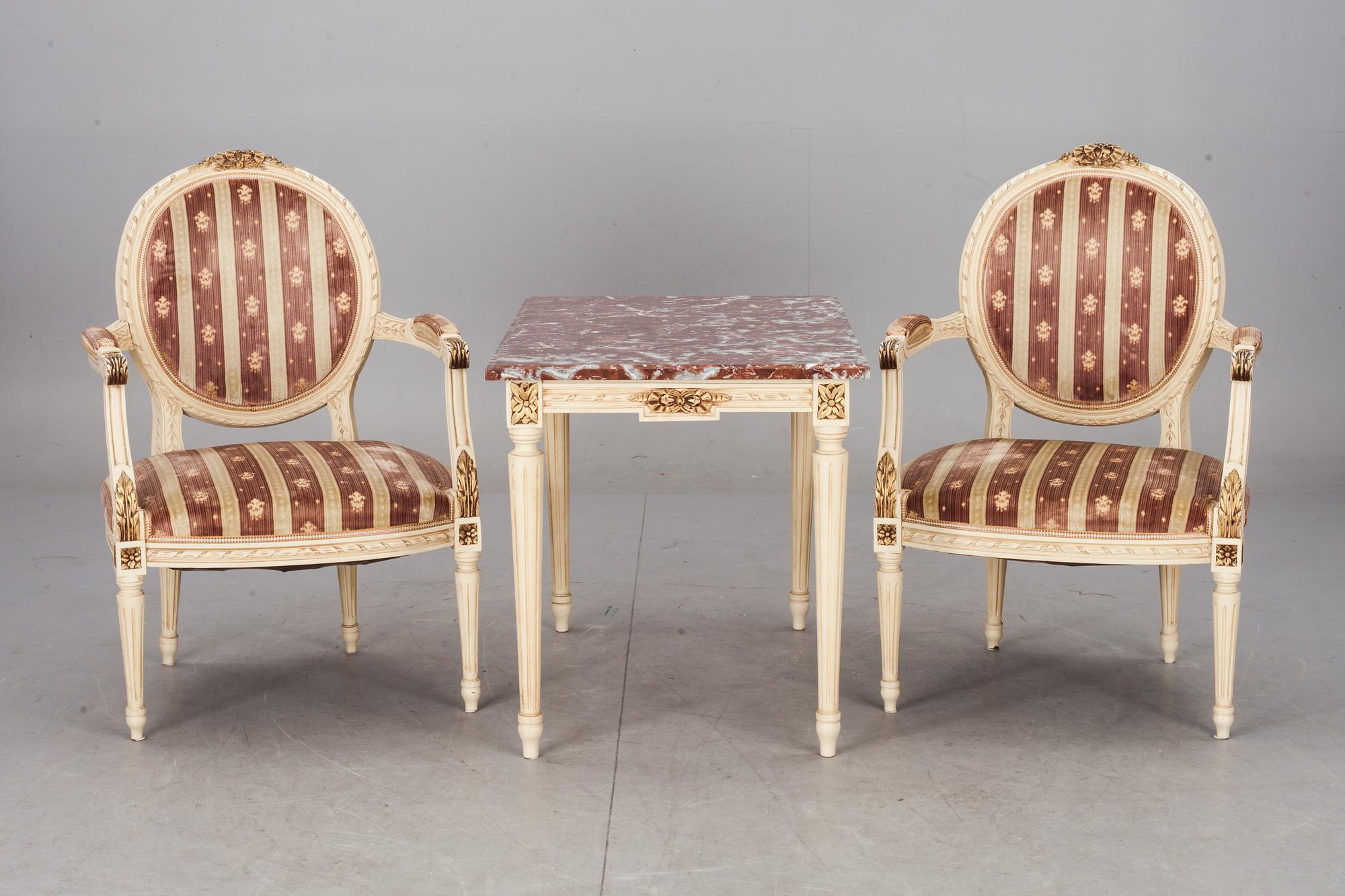 KARMSTOLAR OCH BORD, 2+1. Gustaviansk stil, 1900-tal.
