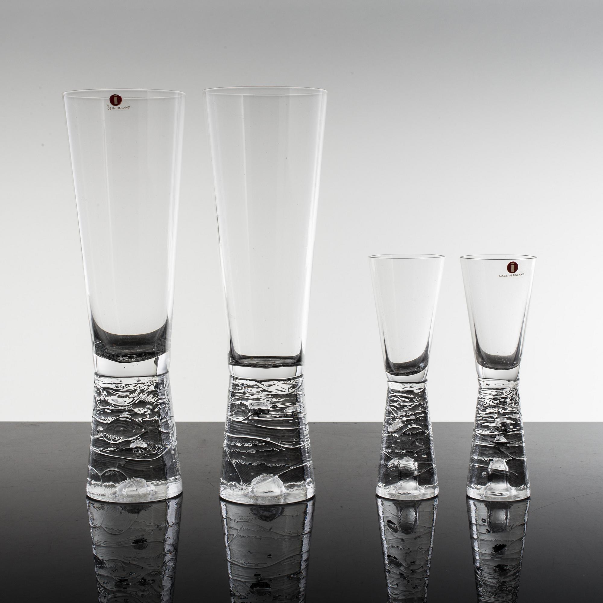 10 glases, 'Arkipelago' by Timo Sarpaneva, Iittala, 1980-93.

Pressad dekor av v.