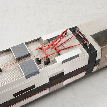 An end of the 20th century display train model.