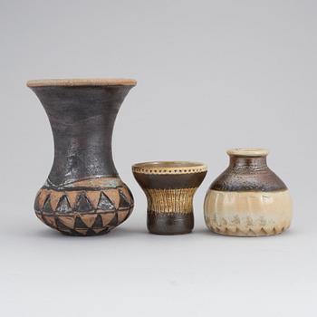 ANDERS BRUNO LILJEFORS, vaser 3 stycken, stengods, Gustavsberg, omkring 1900-talets mitt.