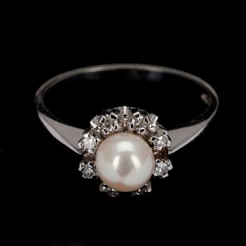 RING ja ÖRHÄNGEN, vitguld 14K, pärlor med briljantslipade diamanter. Vikt tot. 5,6 g.