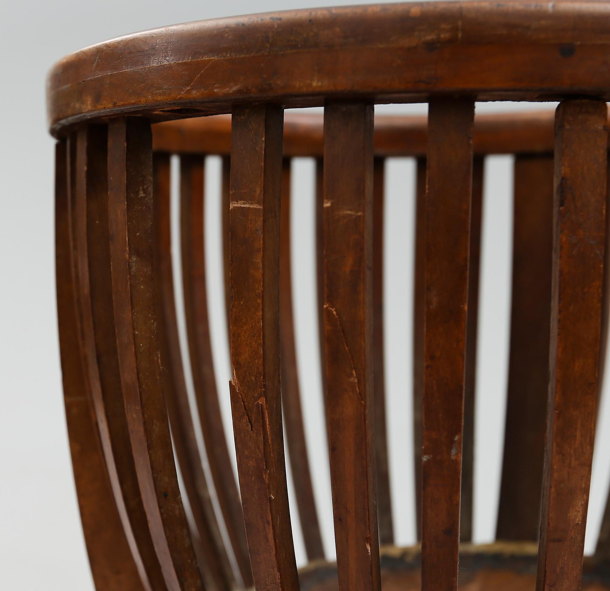 PIEDESTAL, omkring år 1900.