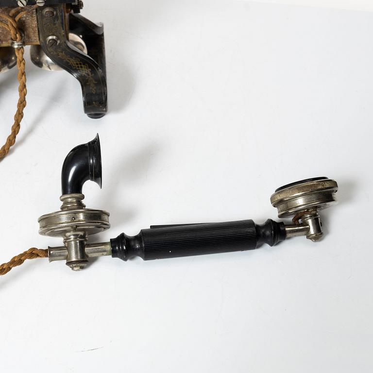 Rikstelefon, LM Ericsson, "Taxen", 1892 års modell.