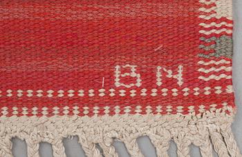 CARPET. "Falurutan, röd". Flat weave. 238 x 170,5 cm. Signed AB MMF BN.