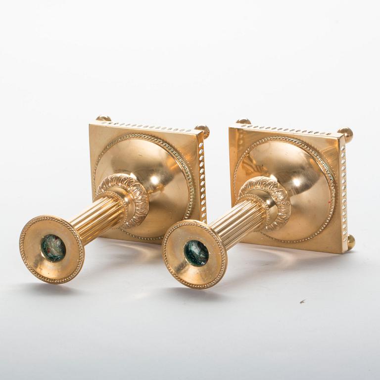 LJUSSTAKAR, ett par, gustaviansk stil, Gusums bruk 061.