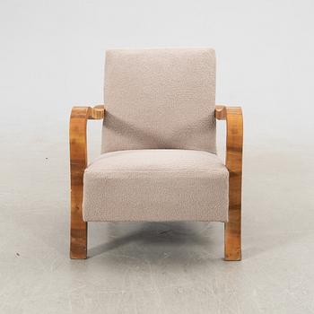Armchair Art Deco, first half of the 20th century.