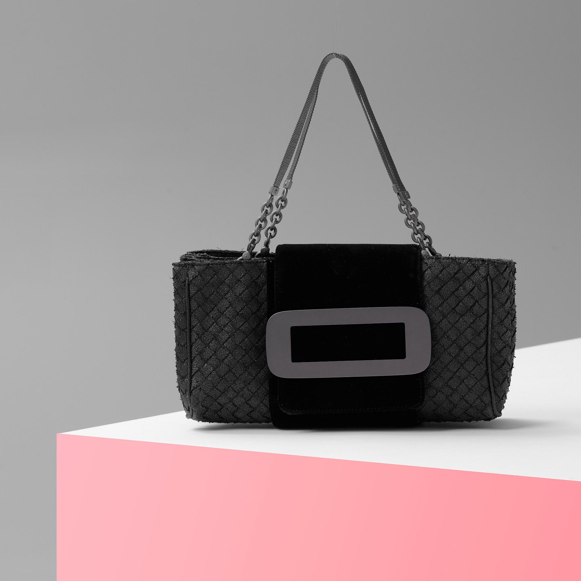 VÄSKA, Bottega Veneta.