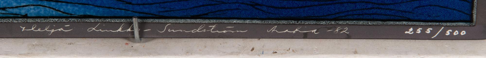 Heljä Liukko-Sundström, väggplattor, 4 st, signerade Heljä Liukko-Sundström, Arabia 1982 och 1983.