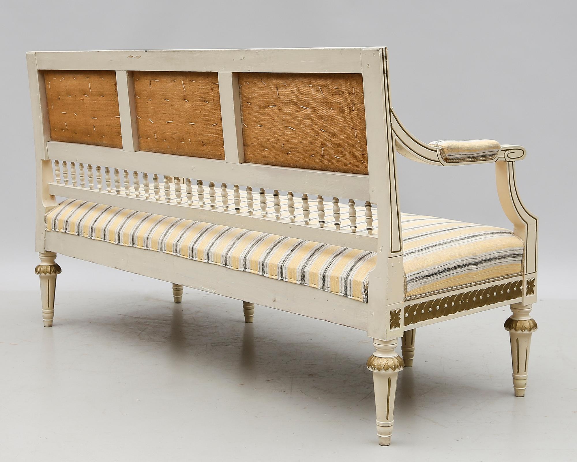 SOFFA, gustaviansk stil, 1900-talets första hälft.