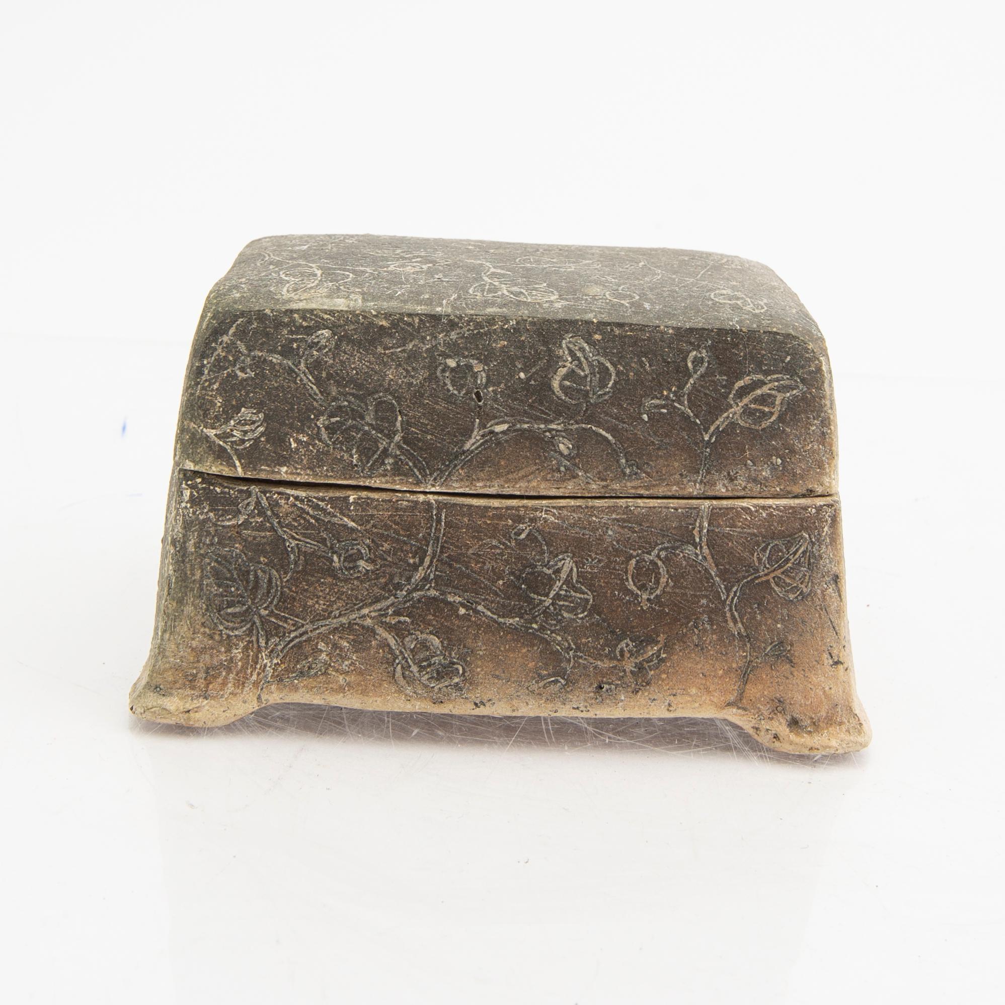 Pernilla Norrman, a signed earthenware box.