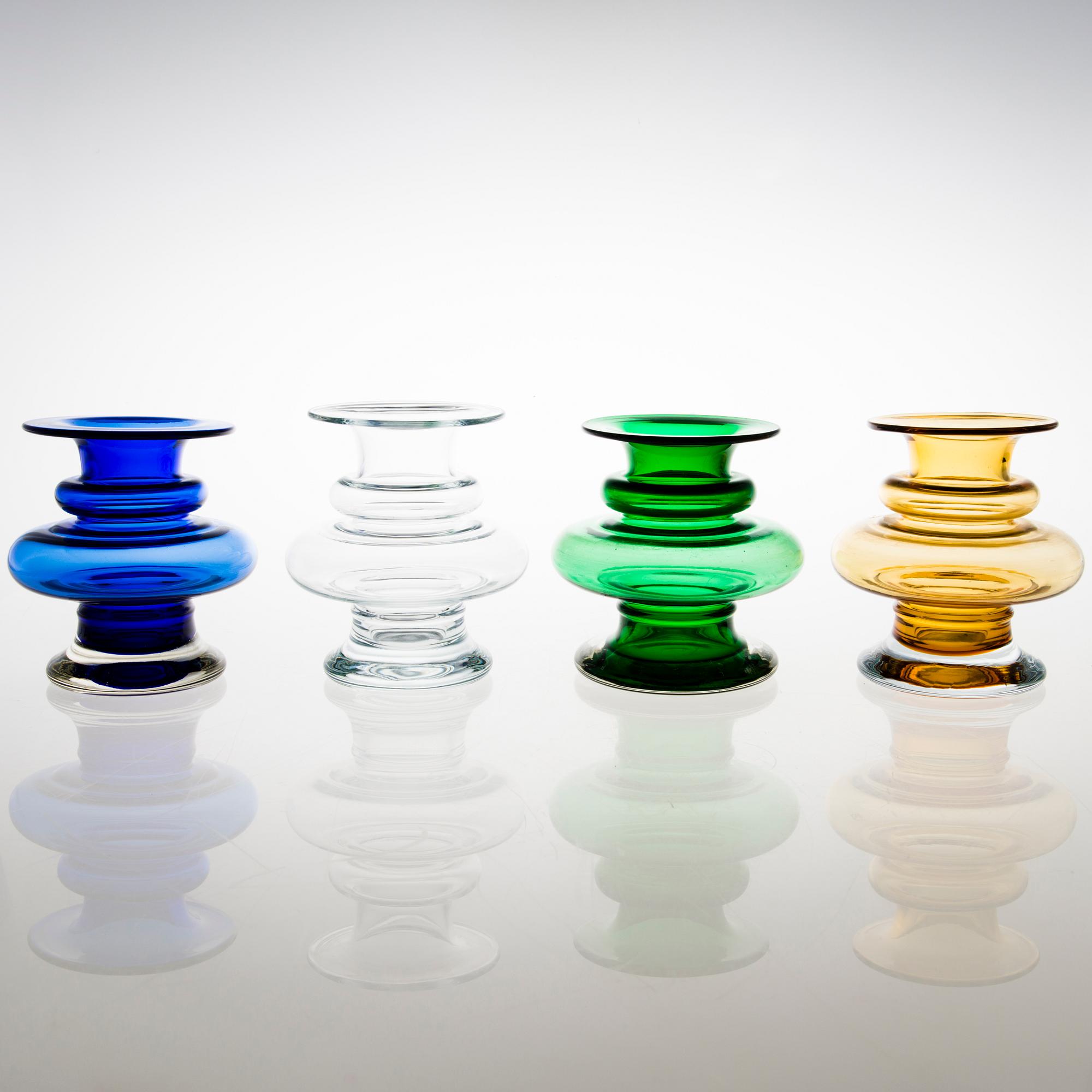 TAMARA ALADIN, VASER, 4 st, glas, "Tornado", 1339, Riihimäen Lasi, 1970-76. Modellen formgiven 1970.