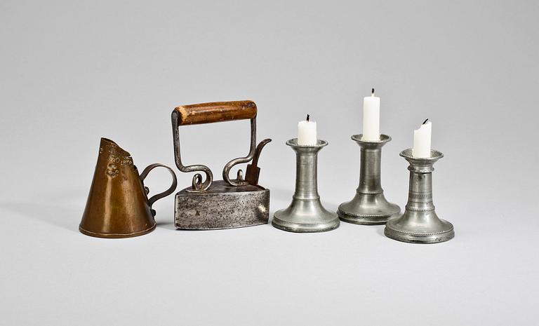 MINIATYRFÖREMÅL, 5 st, tenn, järn, koppar, 1800-tal.