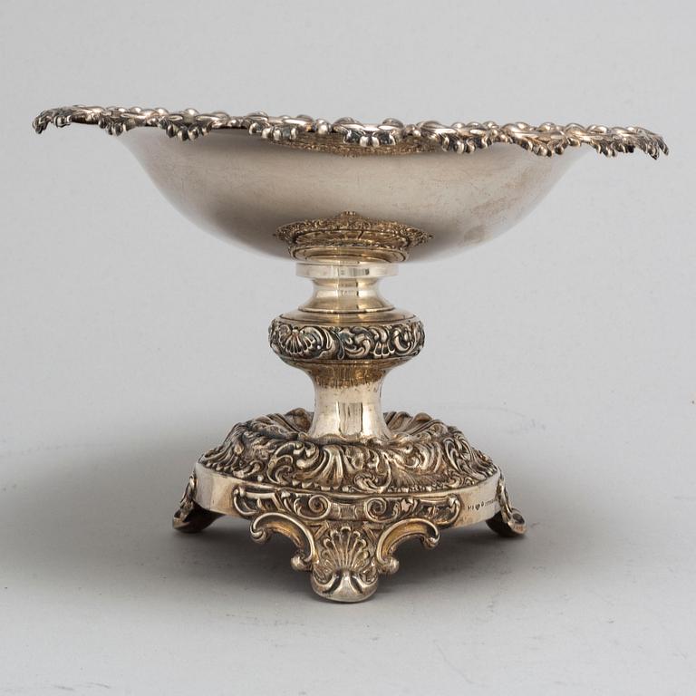 A Swedish 19th century silver bowl/tazza, mark of Fredrik & Wilhelm Zethelius, Stockholm 1842.