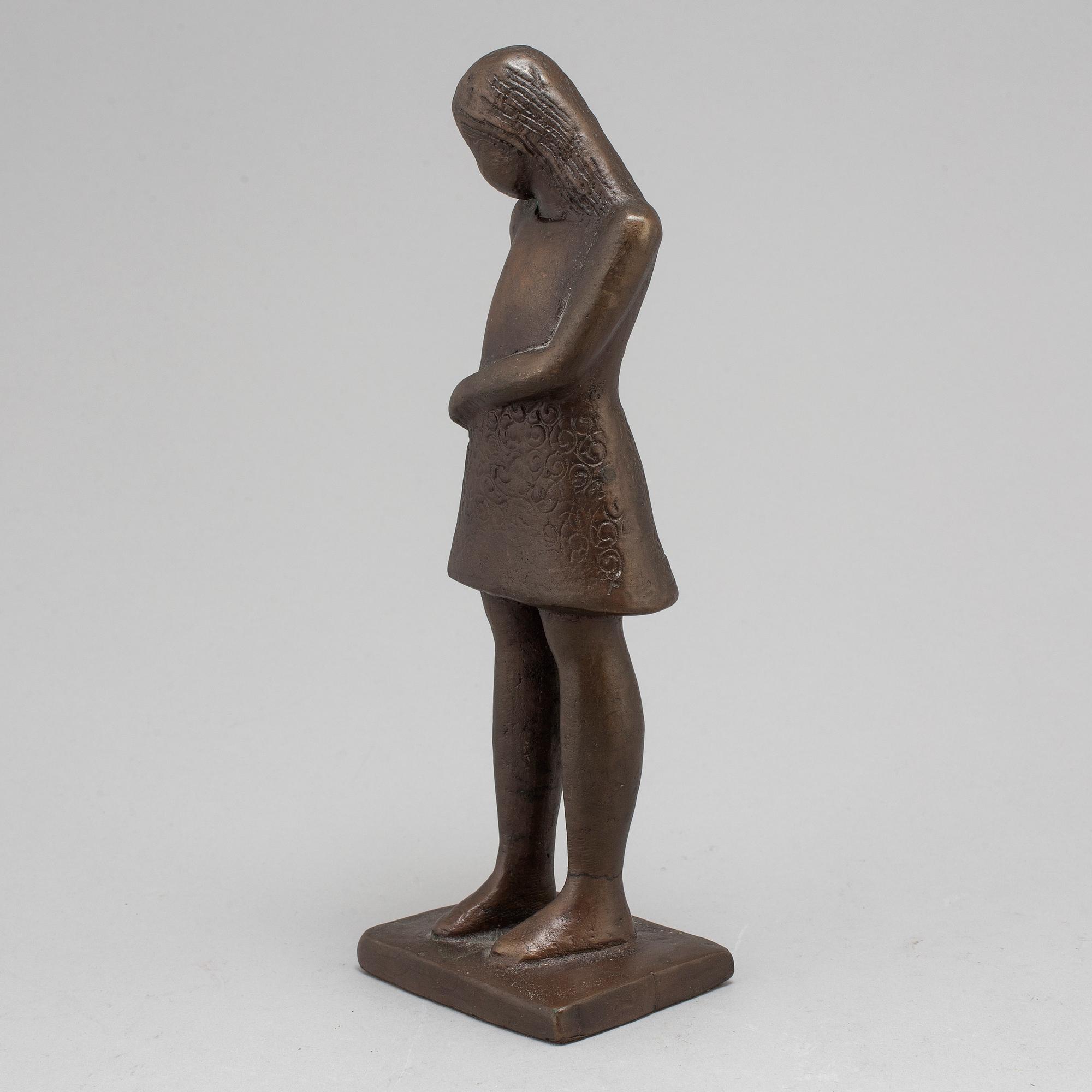 LISA LARSON, skulptur, brons, signerad och numrerad No 487.