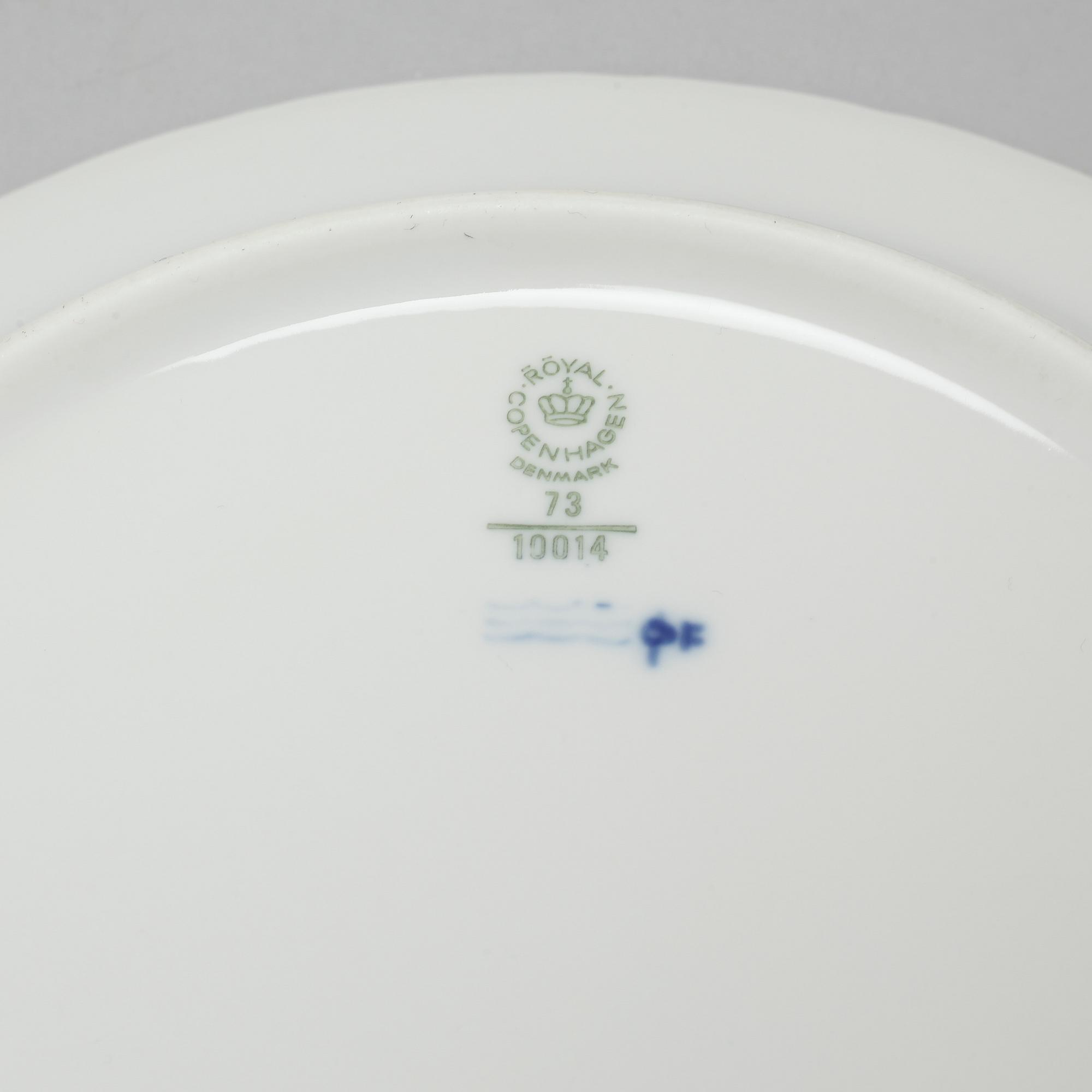 A porcelain set of tableware of 41 pcs "Midsummer Night's Dream", Royal Copenhagen, 20th century.