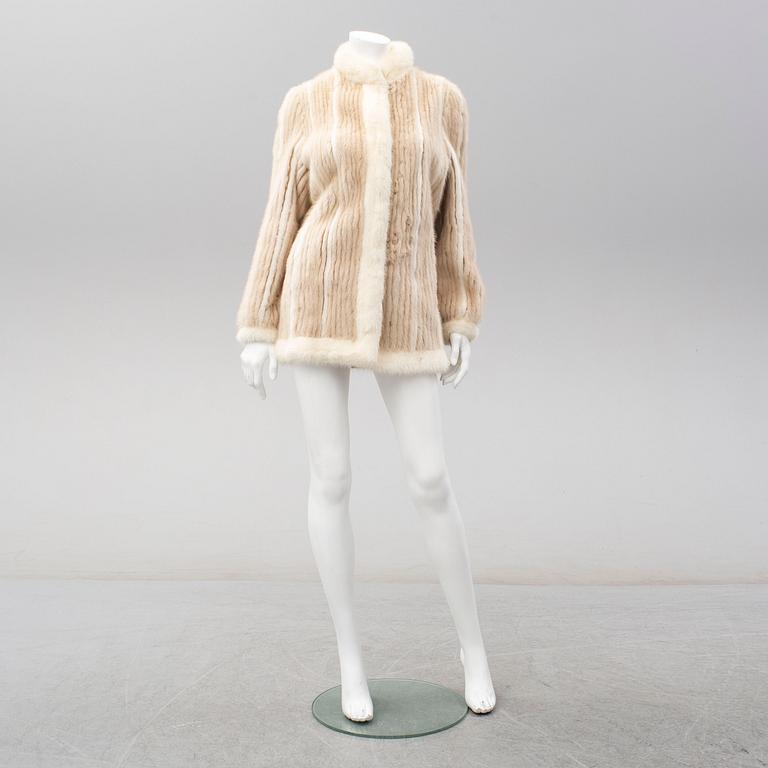 A mink fur jacket, Qwarnstöms Päls, Borlänge. Size circa M.
