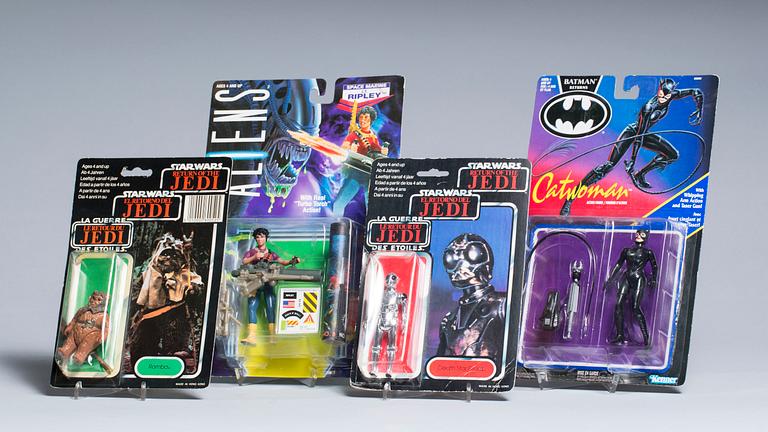 ACTIONFIGURER, 2+1+1 st, Star Wars Batman Returns Catwoman samt Aliens Space Marine Ripley, 1980-90-tal.