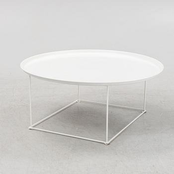 Patricia Urquiola, a 'Fat-fat' coffee table, B&B Italia.