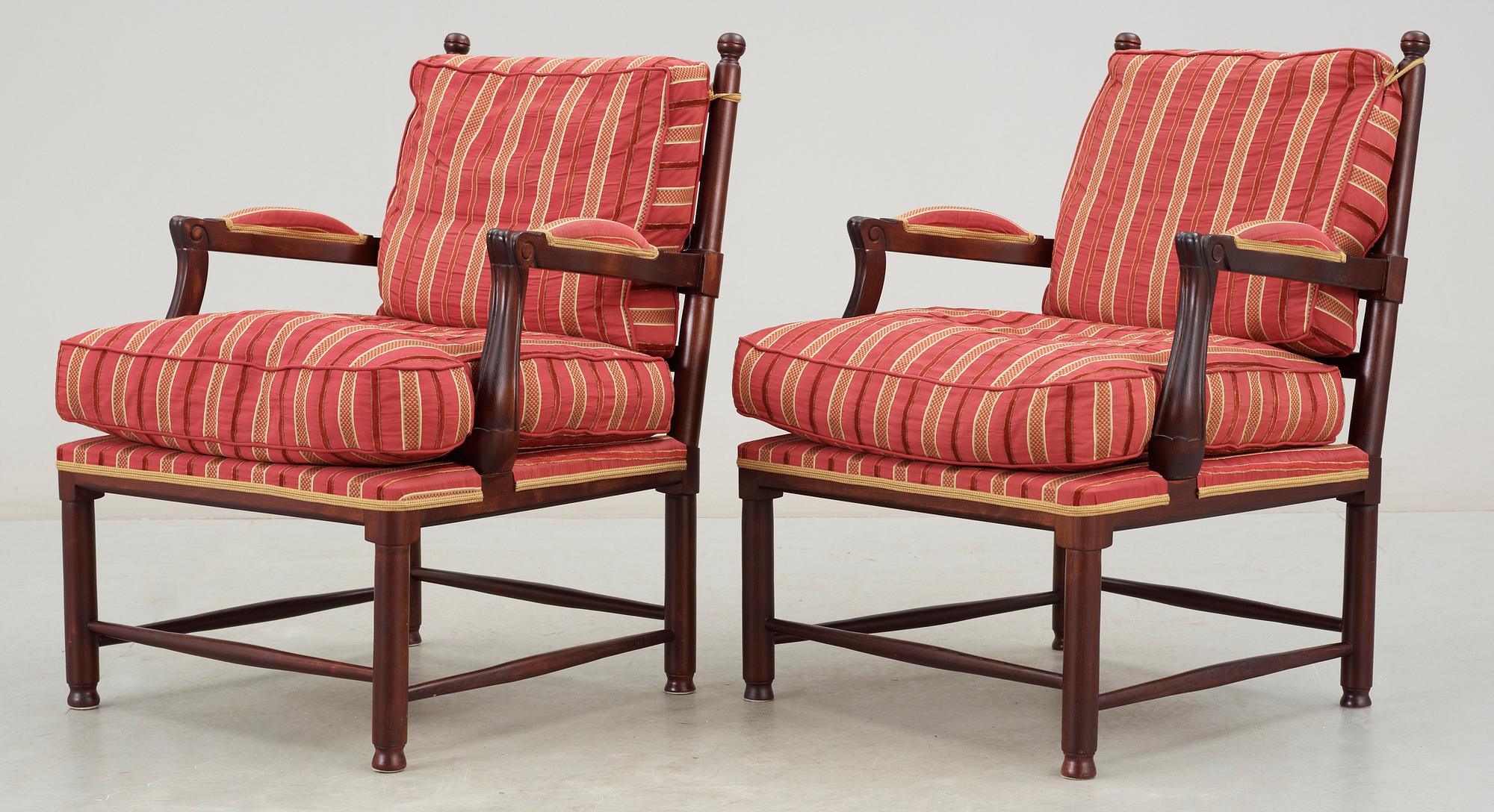 FÅTÖLJER, ett par, sk "Gripsholmsfåtöljer", 1900/2000-tal.