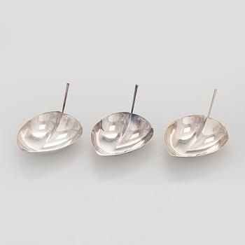 Tapio Wirkkala, Three 'TW 4' silver bowls, Kultakeskus, Hämeenlinna 1959, 1958, and 1961.