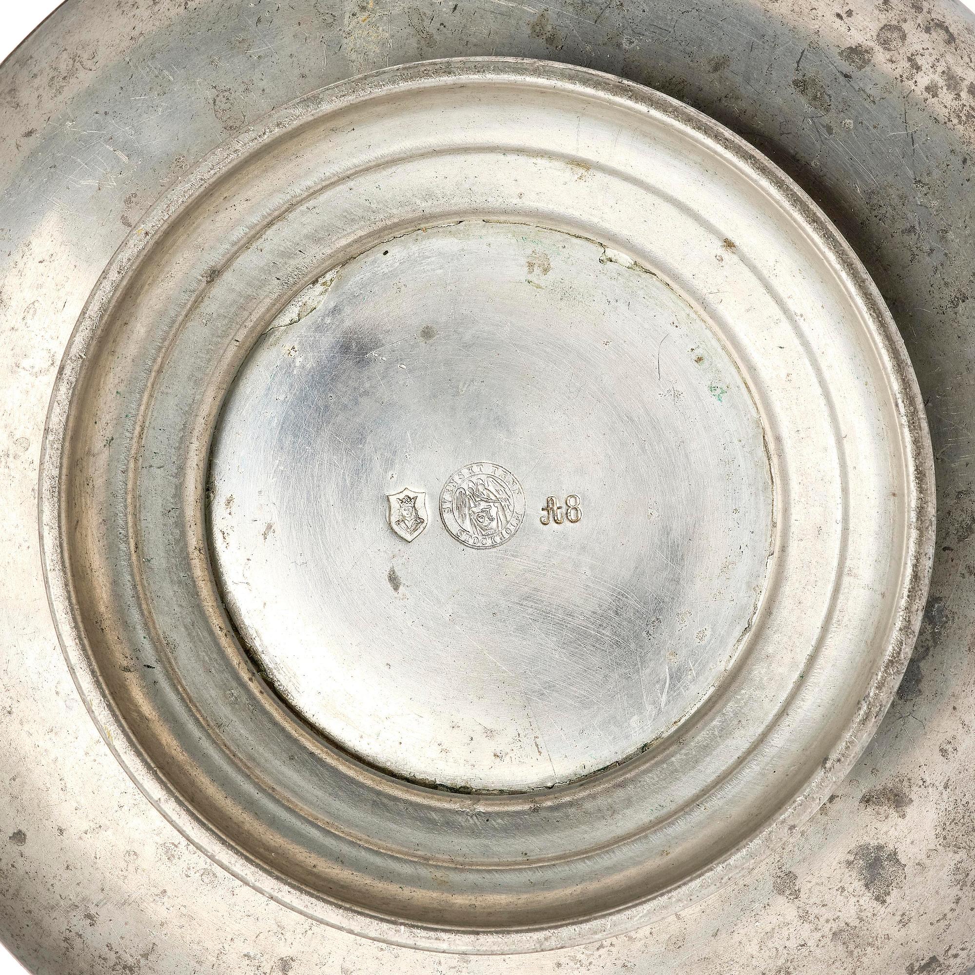 Anna Petrus, & Estrid Ericson, a pewter bowl with handles, model A 309, Firma Svenskt Tenn, Stockholm, 1927.