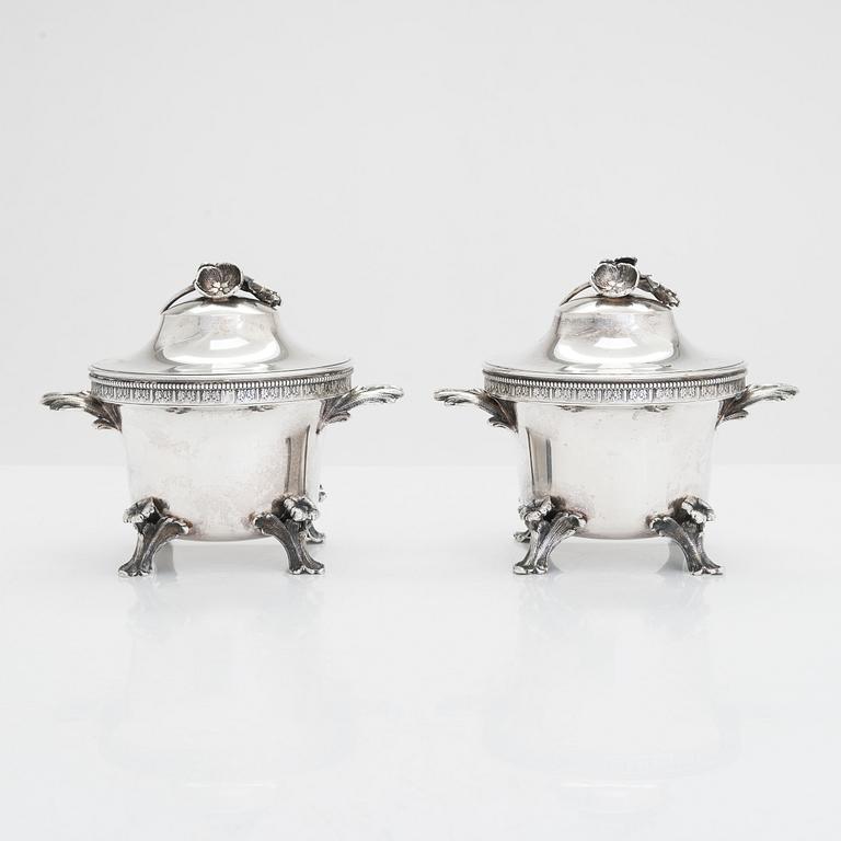 A pair of late 19th-Century silver sugar bowls, maker's mark of Jacob Engelberth Torsk, Stockholm 1895.