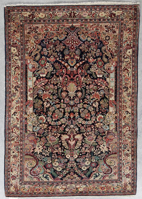 MATTA, semiantik Sarouk, ca 198x136 cm.
