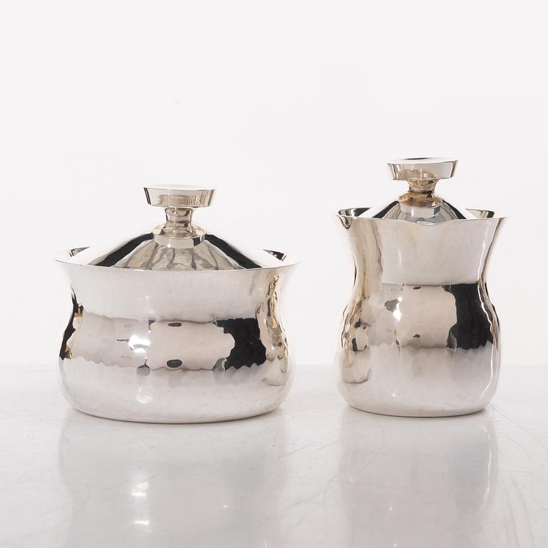 Markströms Guldsmeds Ab, A Swedish silver cream jug, sugar bowl and tray, Uppsala 1970.