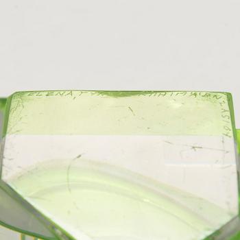 Helena Tynell, skulptur, "Castello", signerad Helena Tynell Riihimäen Lasi Oy.