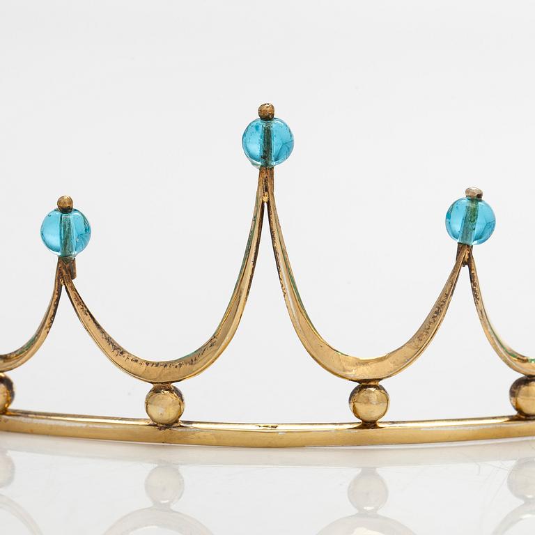 A gilded sterling silver tiara with topazes.