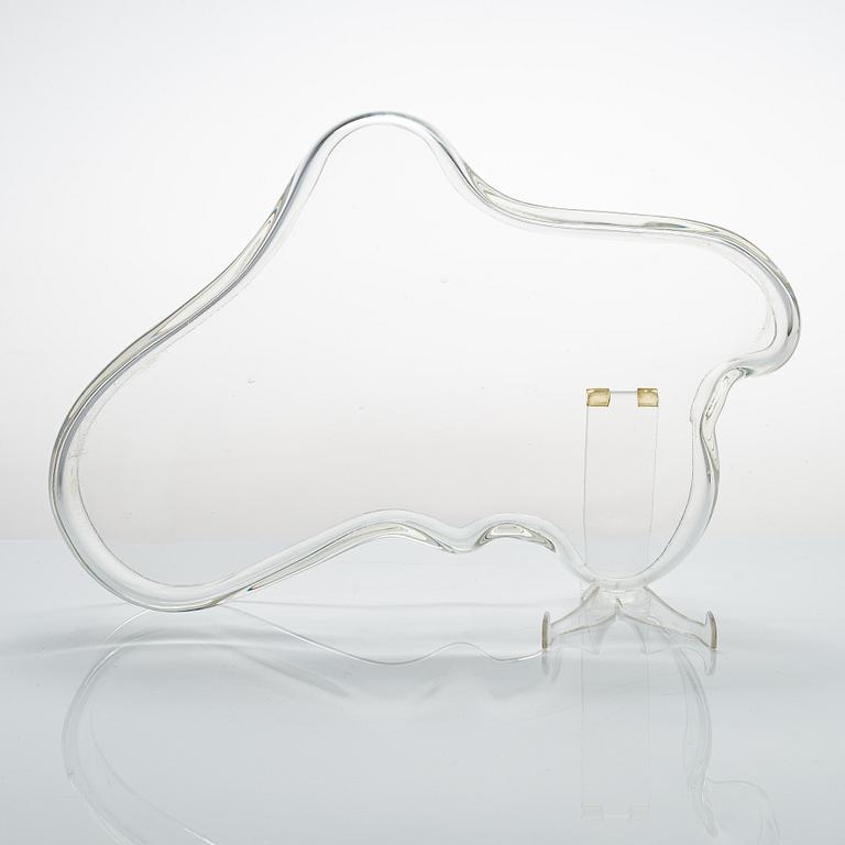 Alvar Aalto, a '9748' dish for Karhula Glassworks in production 1937-1949.