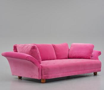 Josef Frank, a "Liljevalchs" sofa, Firma Svenskt Tenn, 2013.
