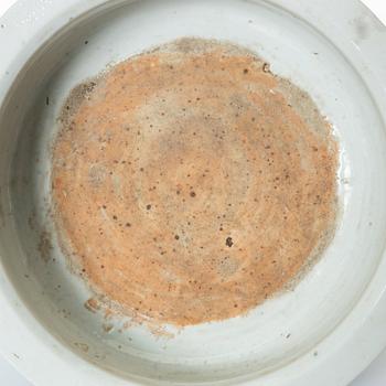 A blue and white censer, 17th/18th Century.