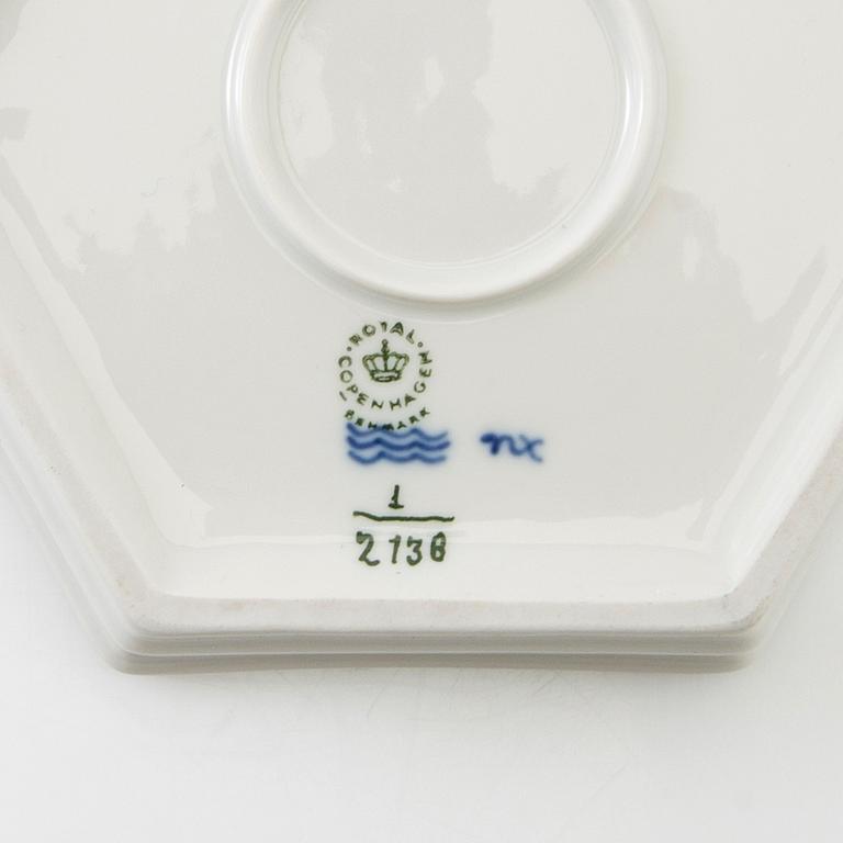 Service approximately 42 pieces "Musselmalet rifflet/halvblonde" Royal Copenhagen Denmark porcelain first half of the 20th century.