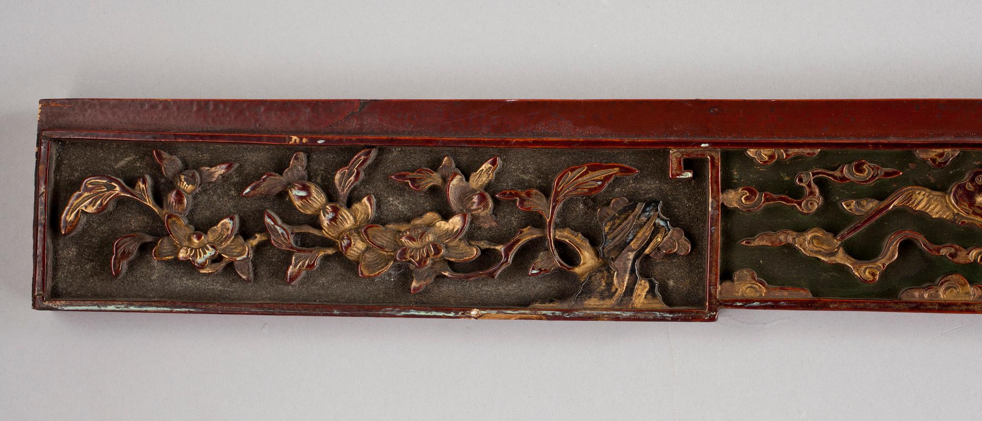 DÖRRÖVERSTYCKE, trä, Kina, 1900-talets början.