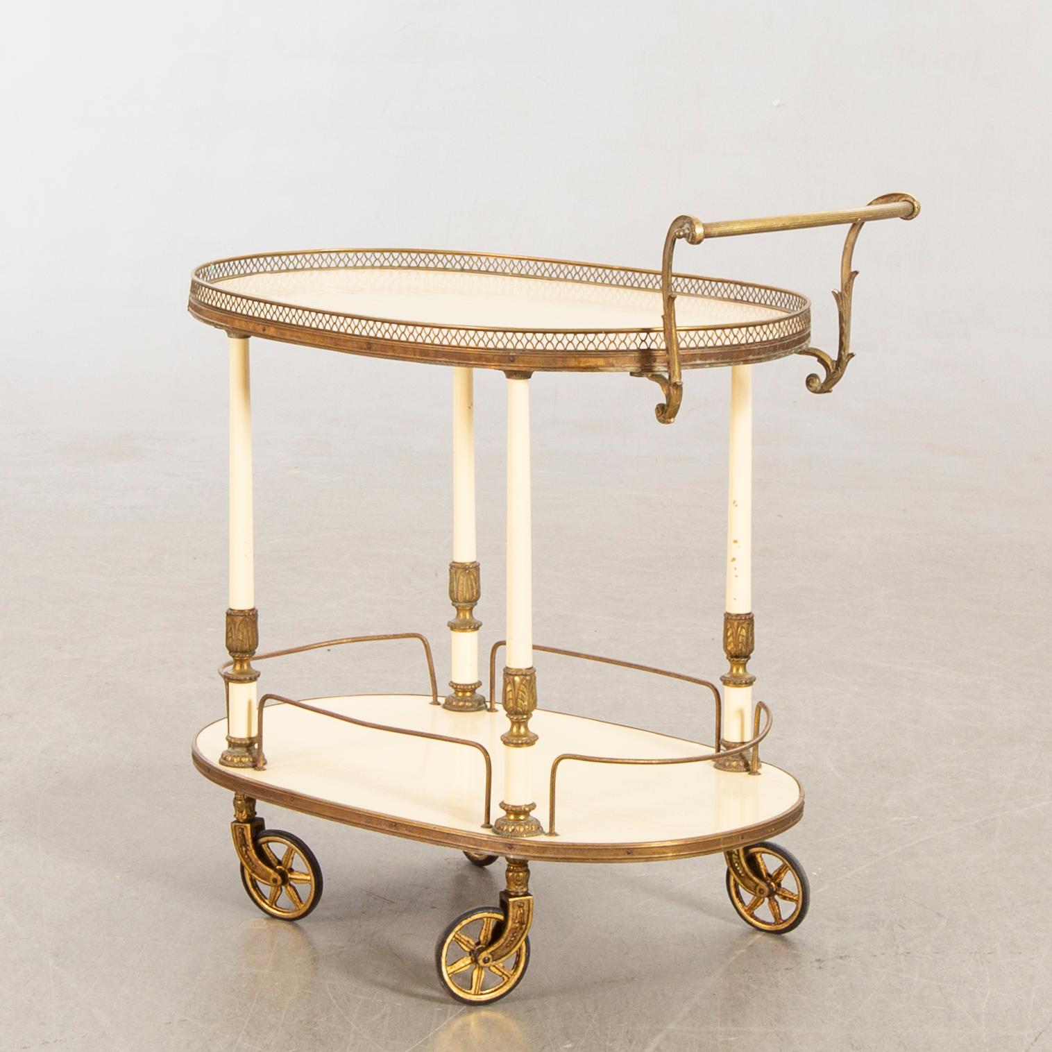 Serving trolley, 1900s.