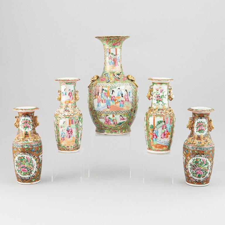 Five famille rose canton vases, Qing dynasty, late 19th century.