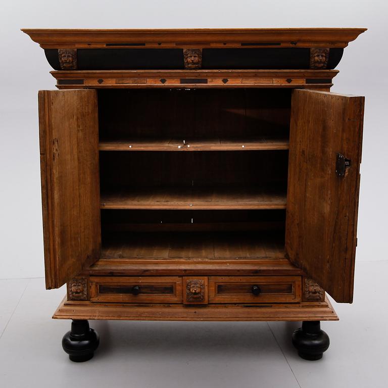 SKÅP, barock, 1700-tal.