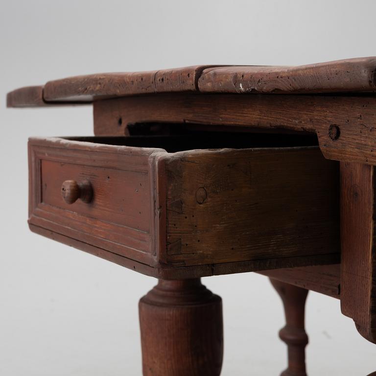 A swedish baroque gateleg table, first part 18th century.