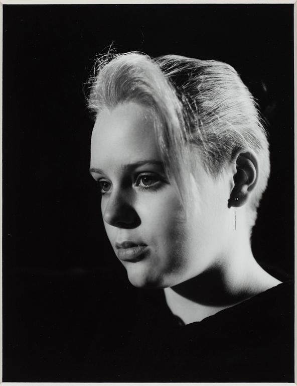 Eija-Liisa Ahtila, photograph edition 3/10 certificate included.