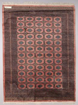 MATTA, Pakistan, 1900-talets andra hälft. Ca 187 x 278 cm.