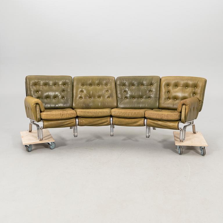 Eric Sigfrid Persson, soffa "Flytande form", för Svensk Möbelkultur, 1960-tal.