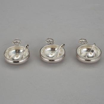 SALTKAR, 3 st, silver, "Konge", Georg Jensen, Danmark. Total silvervikt ca 59 g.