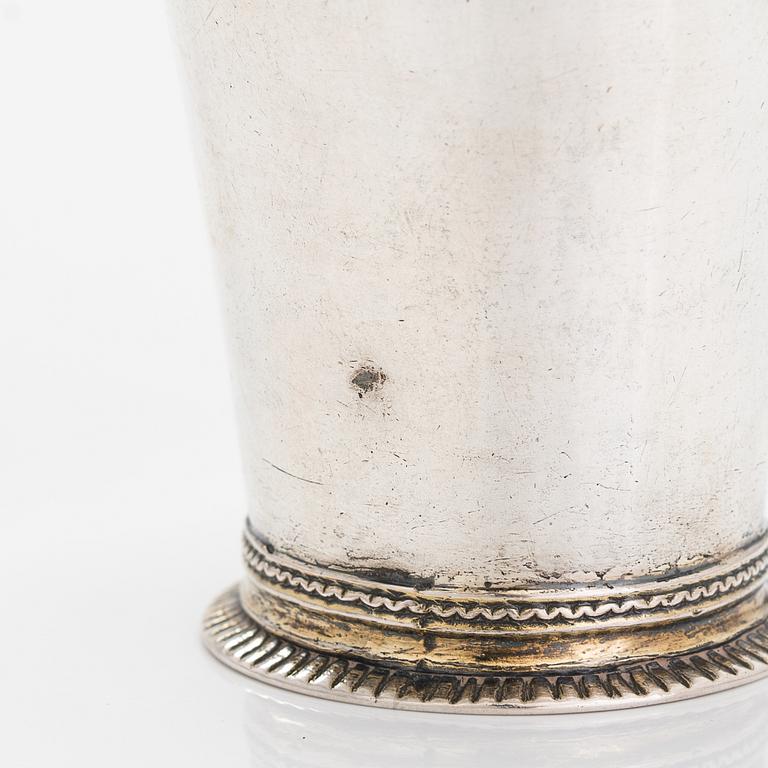 Two 18th-century Swedish silver beakers, Petter Zettersteen 1712-44 and Nils Orstedt, 1756.